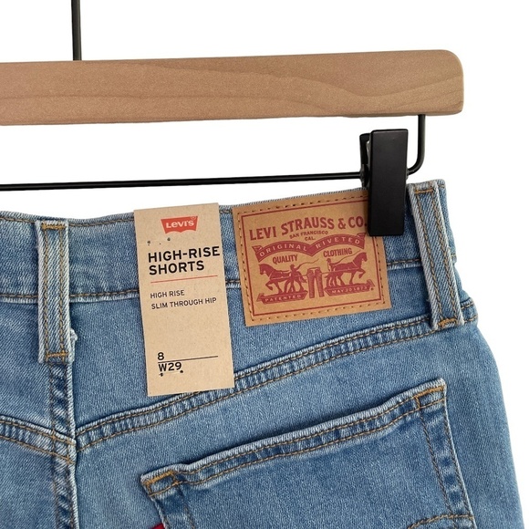 NWT Levi's High Rise Jean Shorts Cutoff - Picture 3 of 10